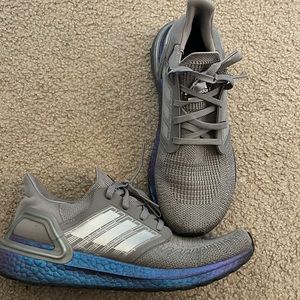 Ultra boost youth 6.5 fits womens 8